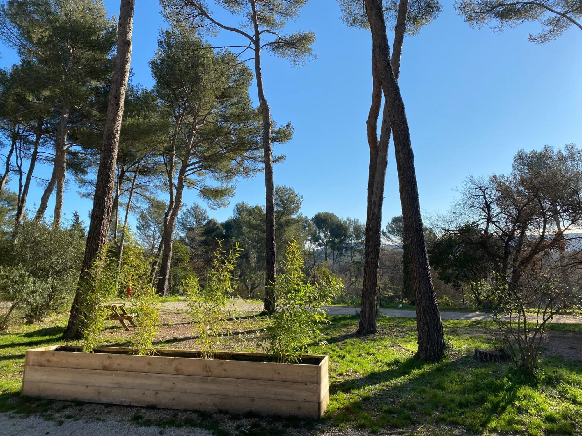 Camping Du Garlaban Hotel Aubagne Exterior foto