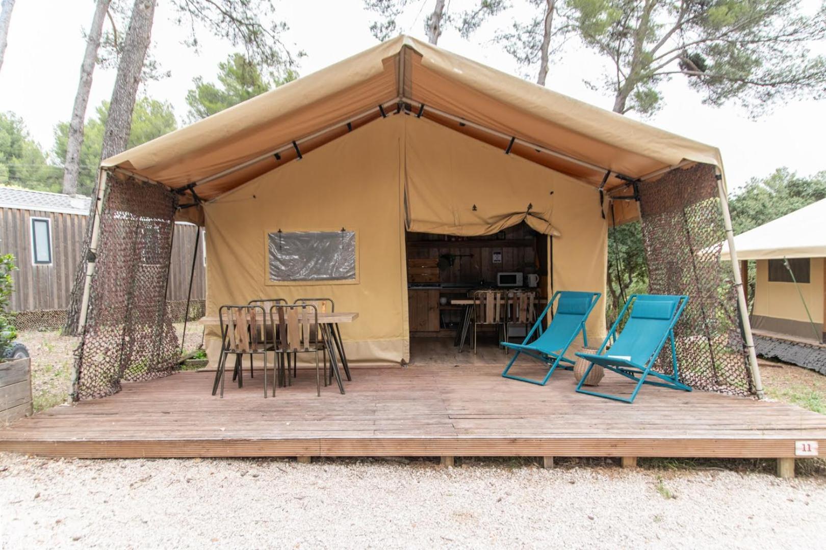 Camping Du Garlaban Hotel Aubagne Quarto foto