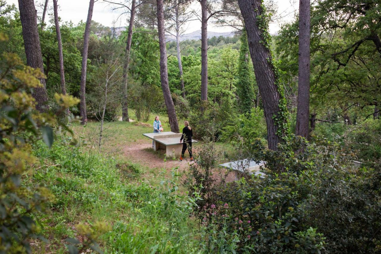 Camping Du Garlaban Hotel Aubagne Exterior foto